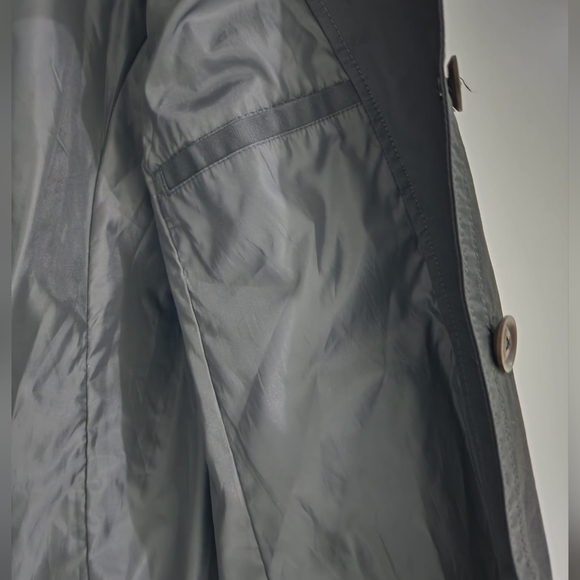 Eddie Bauer Shirt Jacket - Picture 4 of 4